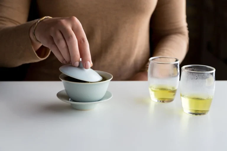What Is a Gaiwan